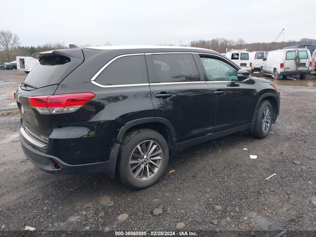 Toyota Highlander Xle 2019 5TDJZRFH3KS580128 Image 4