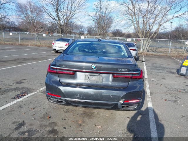 WBA7T4C07MCG40090 BMW 740i Xdrive