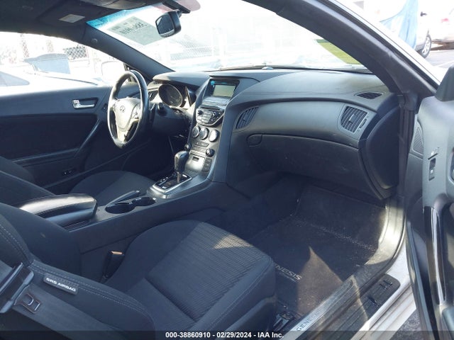 Hyundai Genesis 3.8 Base 2015 KMHHT6KJ4FU127334 Image 5
