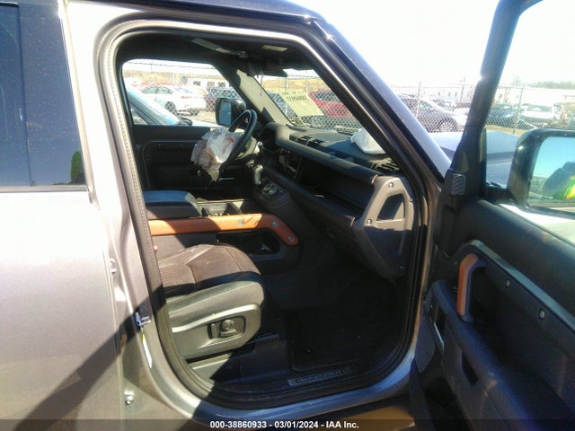 SALEXERU8M2044593 Land Rover Defender X