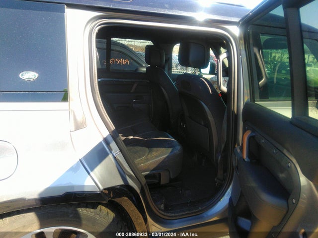 SALEXERU8M2044593 Land Rover Defender X