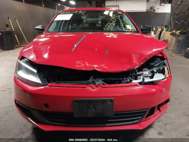 3VW2K7AJ0EM424492 Volkswagen Jetta 2.0l S
