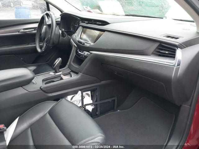 1GYKNBRS8HZ324387 Cadillac XT5 LUXURY