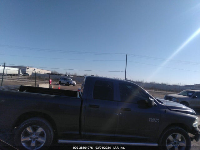 RAM 1500 Express Quad Cab 4x4 6'4 Box 2018 1C6RR7FGXJS326914 Image 13