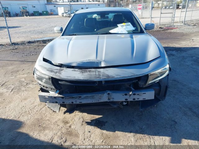 2C3CDXBG8NH172692 Dodge Charger Sxt Rwd