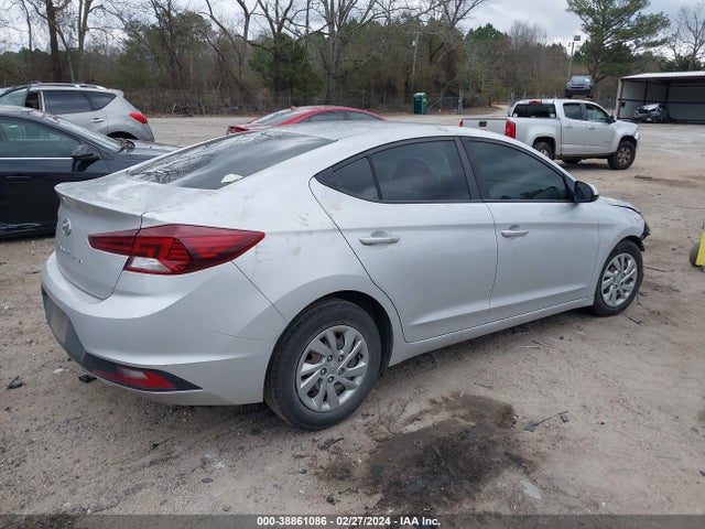 Hyundai ELANTRA SE 2019 KMHD74LF1KU860811 Image 4