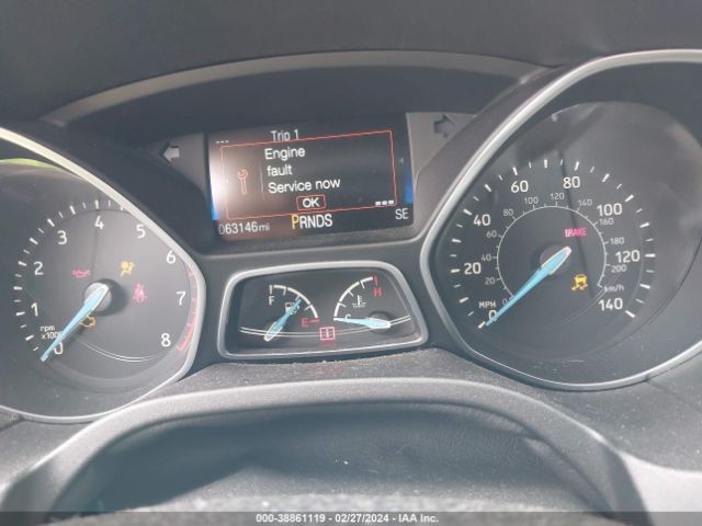 1FADP3J26FL247163 Ford Focus Titanium