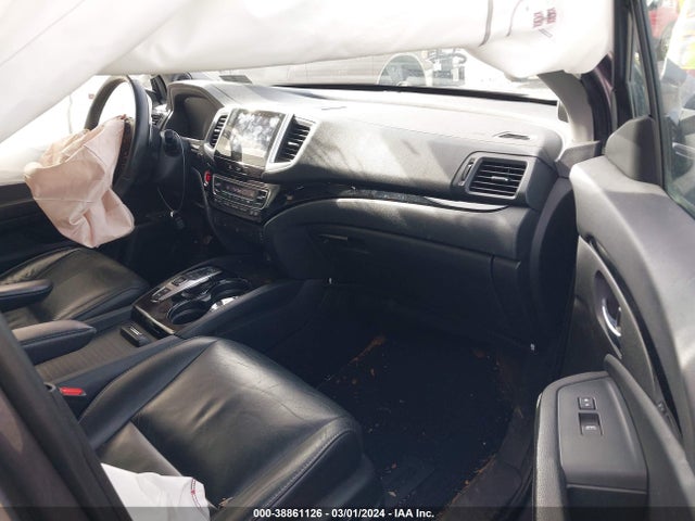 Honda Pilot Touring 2018 5FNYF6H96JB058415 Image 5