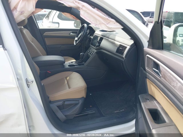 1V2YE2CA3LC227267 Volkswagen Atlas Cross Sport 3.6l V6 Se W/technology/3.6l V6 Se W/technology R-line