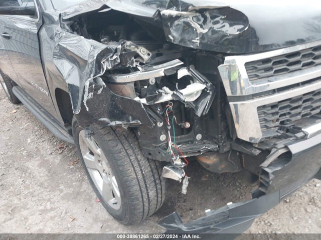 Chevrolet Suburban Lt 2018 1GNSKHKC2JR219717 Image 6