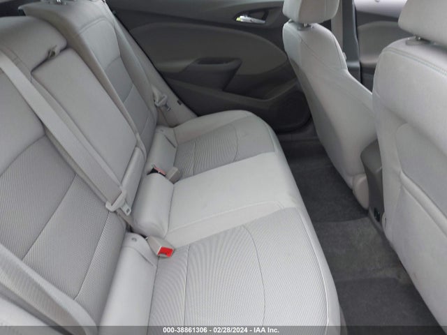 Chevrolet Cruze Lt Auto 2018 3G1BE6SM1JS631923 Image 8