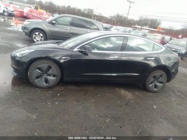 5YJ3E1EA8JF098526 Tesla Model 3 Long Range/mid Range
