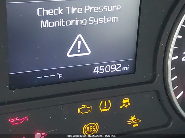 KIA Optima S 2019 5XXGT4L30KG314817 Image 15