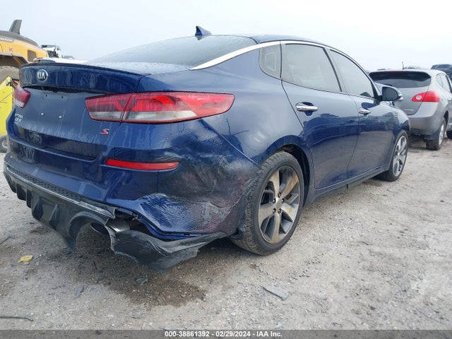 KIA Optima S 2019 5XXGT4L30KG314817 Image 4