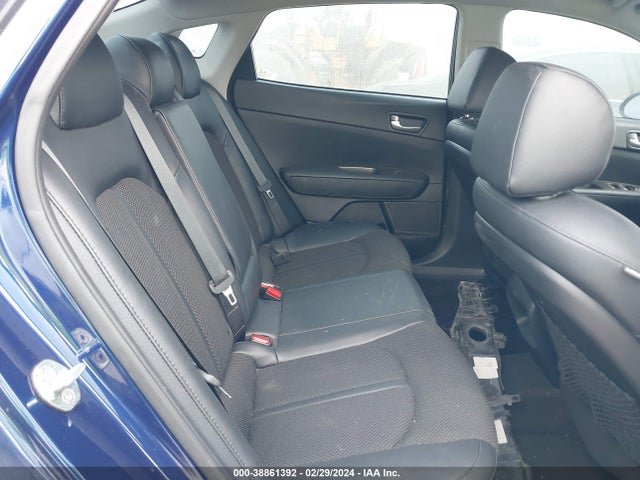 KIA Optima S 2019 5XXGT4L30KG314817 Image 8