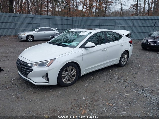 Hyundai Elantra Value Edition 2020 5NPD84LF7LH506885 Image 2