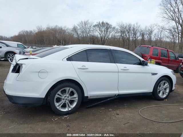 Ford TAURUS SE 2016 1FAHP2D82GG109237 Image 13