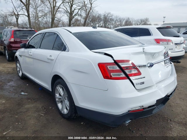 Ford TAURUS SE 2016 1FAHP2D82GG109237 Image 3