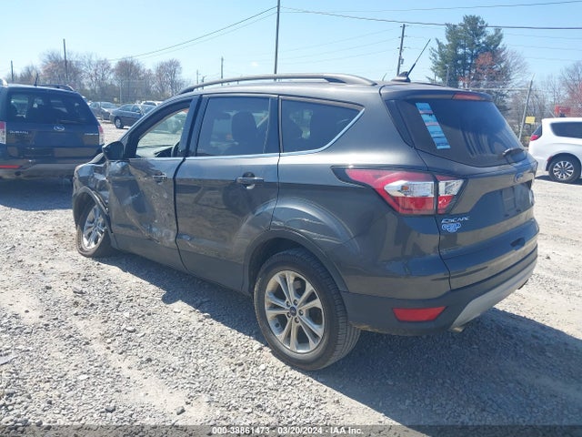 Ford ESCAPE SE 2018 1FMCU0GD1JUC16732 Image 3
