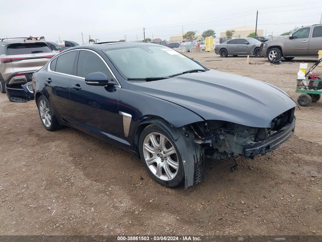 2012 JAGUAR XF SAJWA0FB7CLS55703 Photo 0