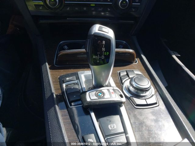 2013 BMW 740I WBAYA6C5XDD143592 Photo 10