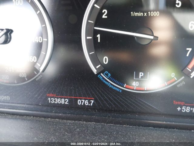 2013 BMW 740I WBAYA6C5XDD143592 Photo 6