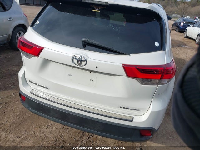 Toyota Highlander Xle 2019 5TDJZRFH0KS601355 Image 17
