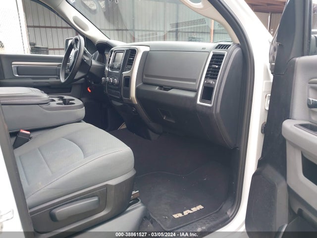 1C6RR6GT1HS542327 RAM 1500 Slt Quad Cab 4x2 6'4 Box