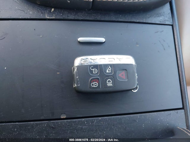 2015 JAGUAR F-TYPE SAJWA6DAXFMK21282 Photo 10