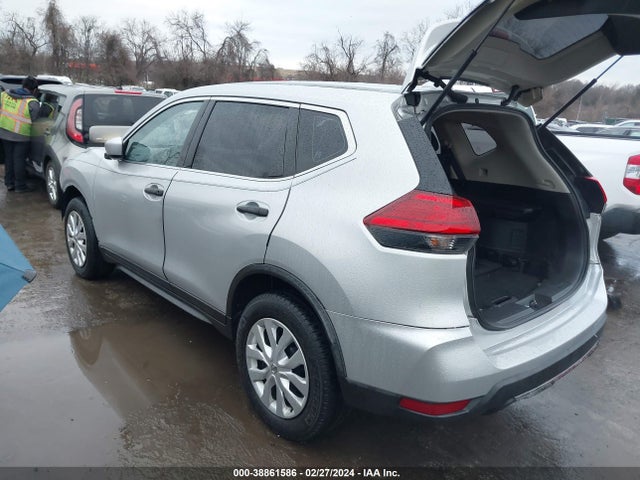 Nissan ROGUE S 2017 JN8AT2MV2HW005615 Image 3