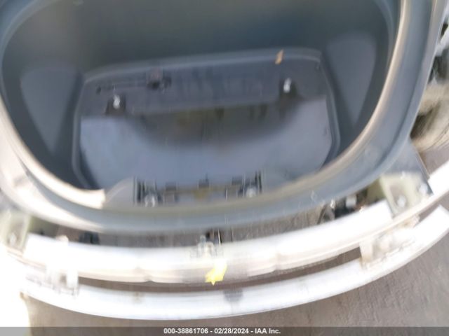 5YJ3E1EA9JF048489 Tesla Model 3 Long Range/mid Range