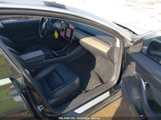 5YJ3E1EA9JF048489 Tesla Model 3 Long Range/mid Range