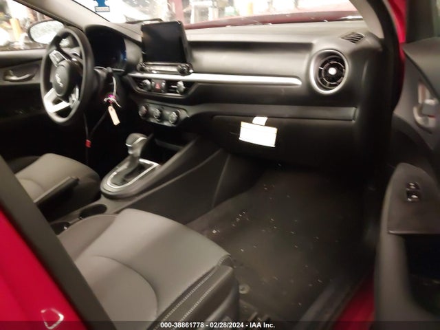 KIA Forte Lxs 2023 3KPF24AD0PE679489 Image 5