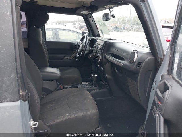 1C4AJWAG4EL305457 Jeep Wrangler Sport