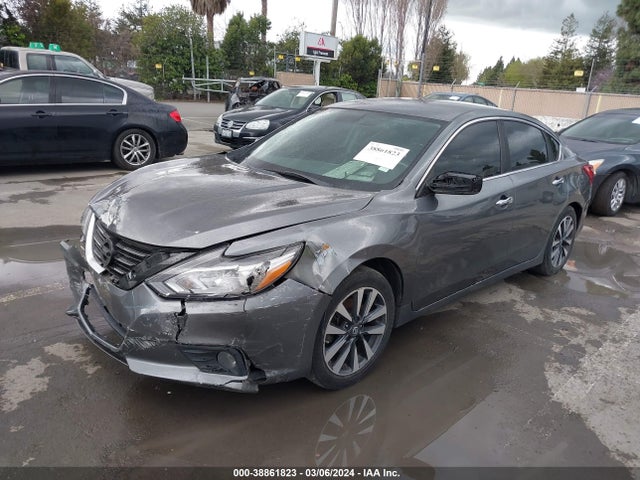 Nissan Altima 2.5 Sv 2017 1N4AL3AP4HC220699 Image 2