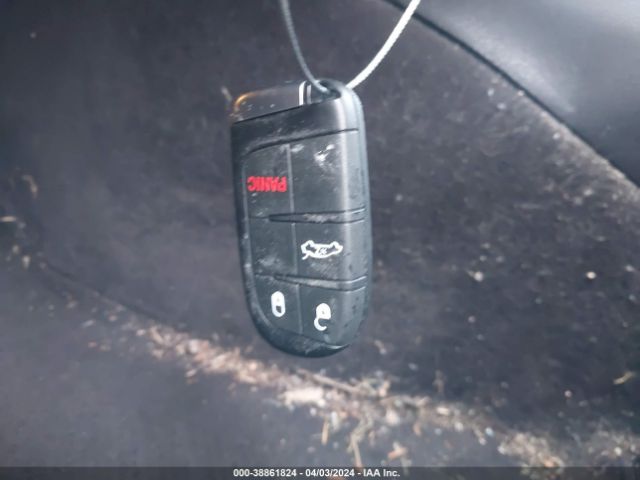 2C3CDXJG6GH247748 Dodge Charger Sxt