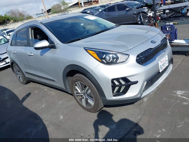 2020 KNDCB3LC8L5451277 main image