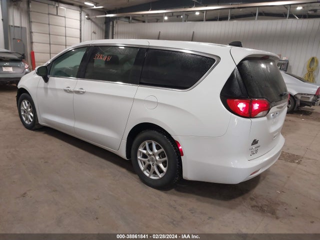 2C4RC1CG3MR558367 Chrysler Voyager Lx