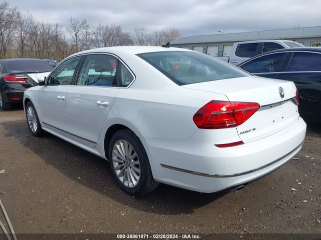 1VWBS7A3XGC031296 Volkswagen Passat 1.8t Se