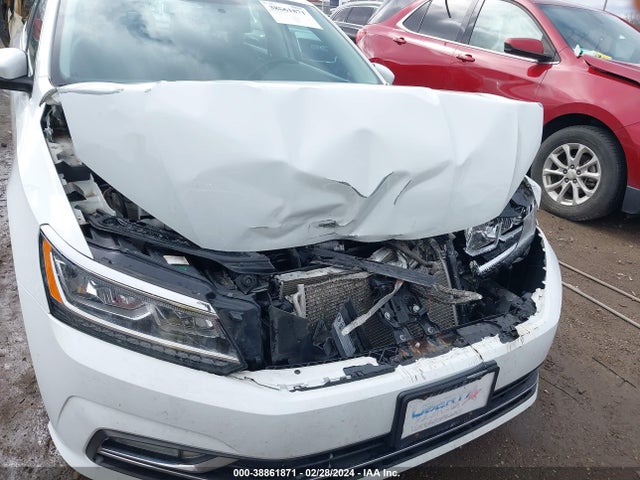 1VWBS7A3XGC031296 Volkswagen Passat 1.8t Se