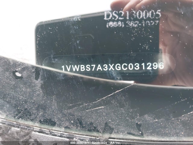 1VWBS7A3XGC031296 Volkswagen Passat 1.8t Se