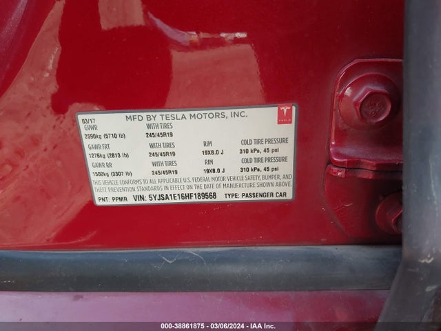 Tesla Model S 60/75 2017 5YJSA1E16HF189568 Image 9