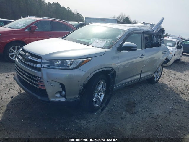 Toyota Highlander Limited 2017 5TDDZRFH8HS404181 Image 2