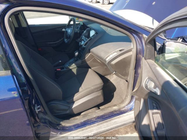 1FADP3M27HL230242 Ford FOCUS SEL