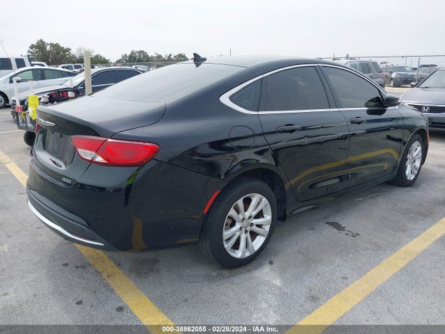 Chrysler 200 Limited 2015 1C3CCCAB0FN677717 Image 4