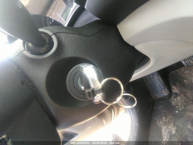 3KPF24AD5NE465336 KIA Forte Lxs