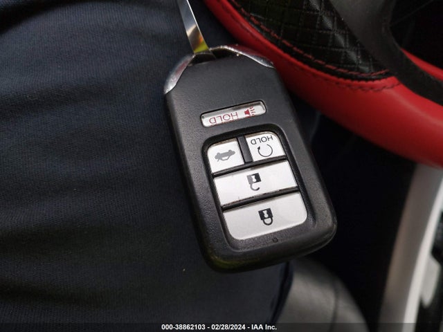 Honda Accord Touring 2016 1HGCR3F99GA012518 Image 11