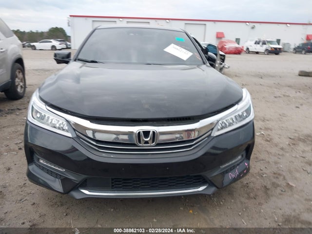 Honda Accord Touring 2016 1HGCR3F99GA012518 Image 12