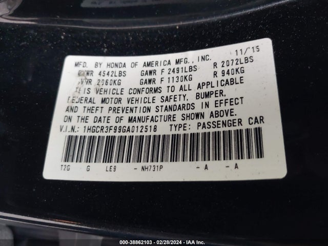 Honda Accord Touring 2016 1HGCR3F99GA012518 Image 9