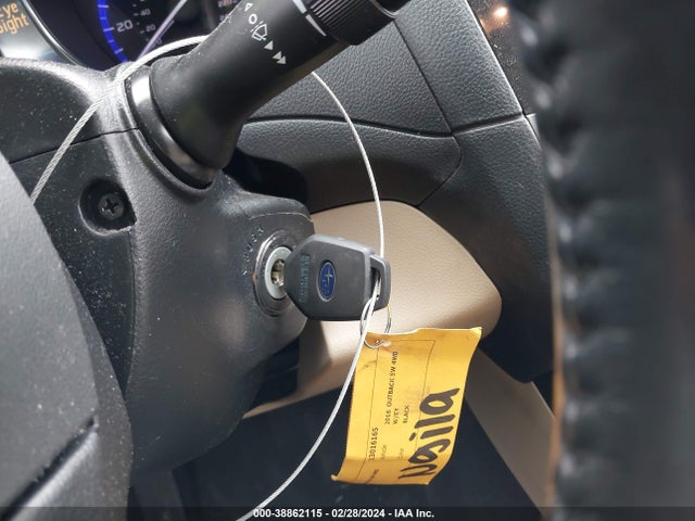 Subaru Outback 2.5i Premium 2016 4S4BSBHC2G3322818 Image 11